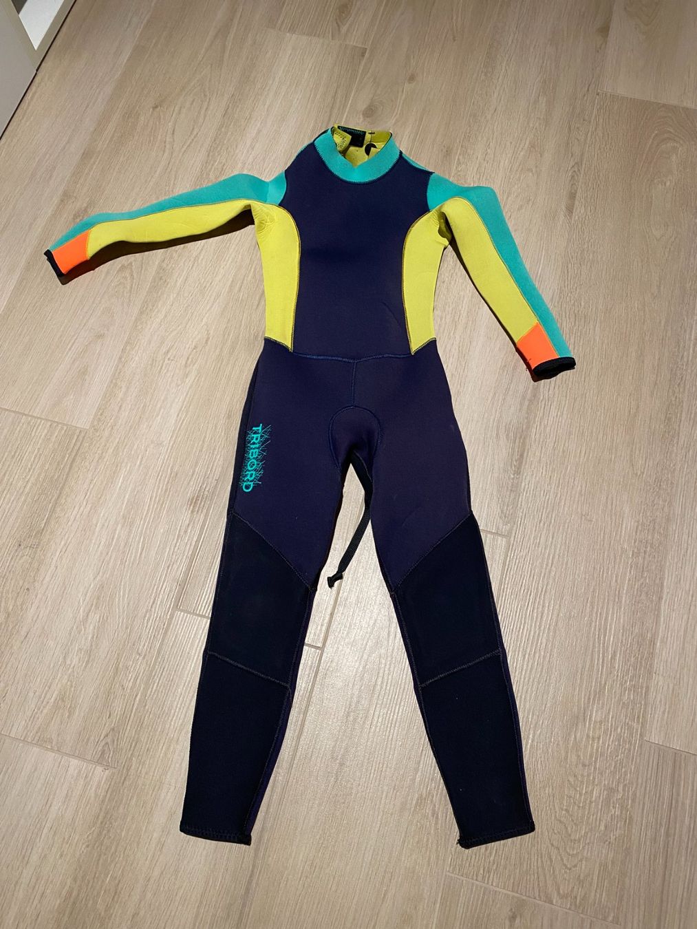 Mute per immersioni: Wetsuit pour enfant 8ans – Usato da Conches venduto da Brigant4