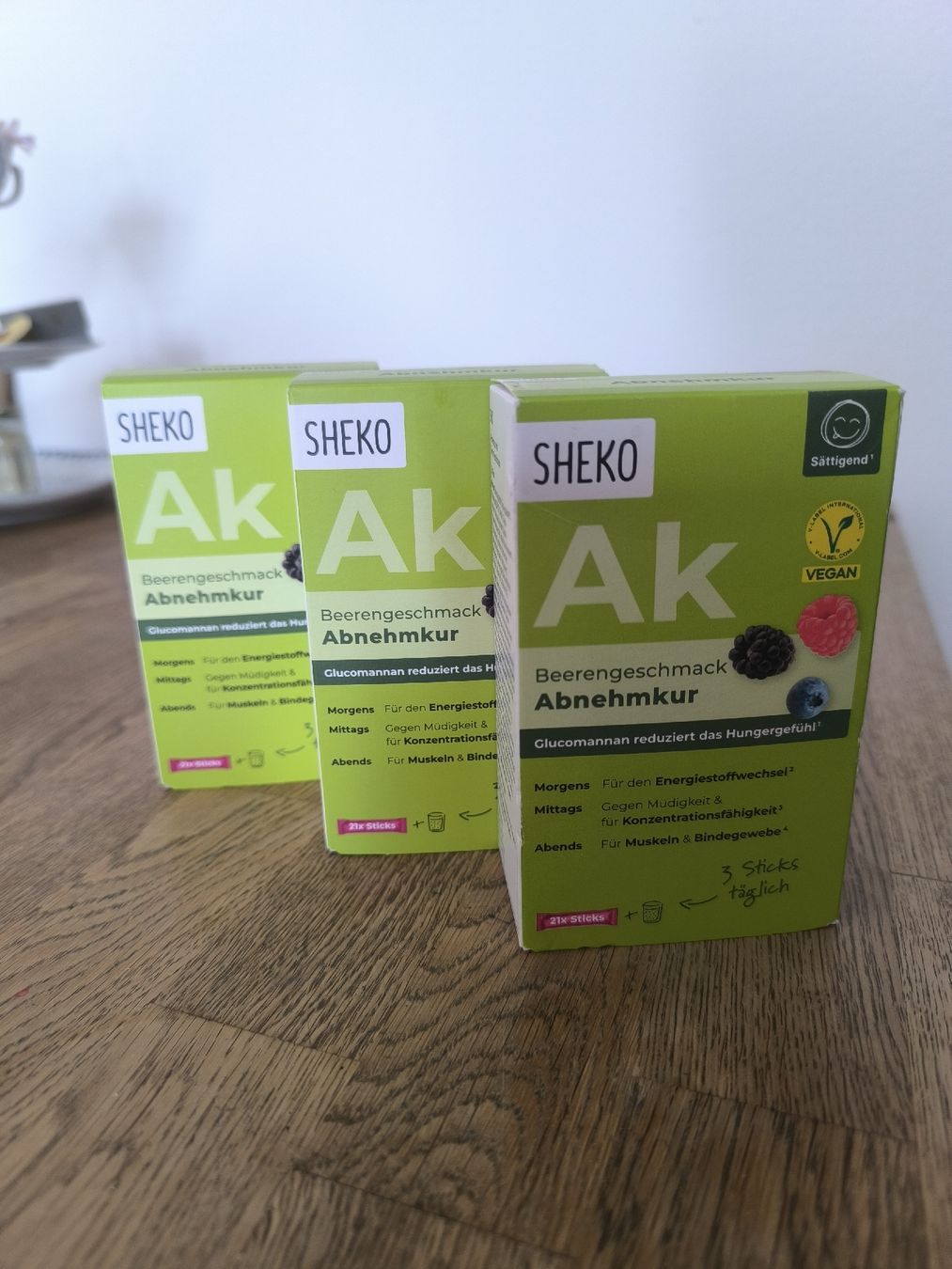 Cibi & Specialità: SHEKO Abnehm Kur Beerengeschmack – Nuovo e nell'imballaggio originale da Schwyz venduto da Teetrix 3