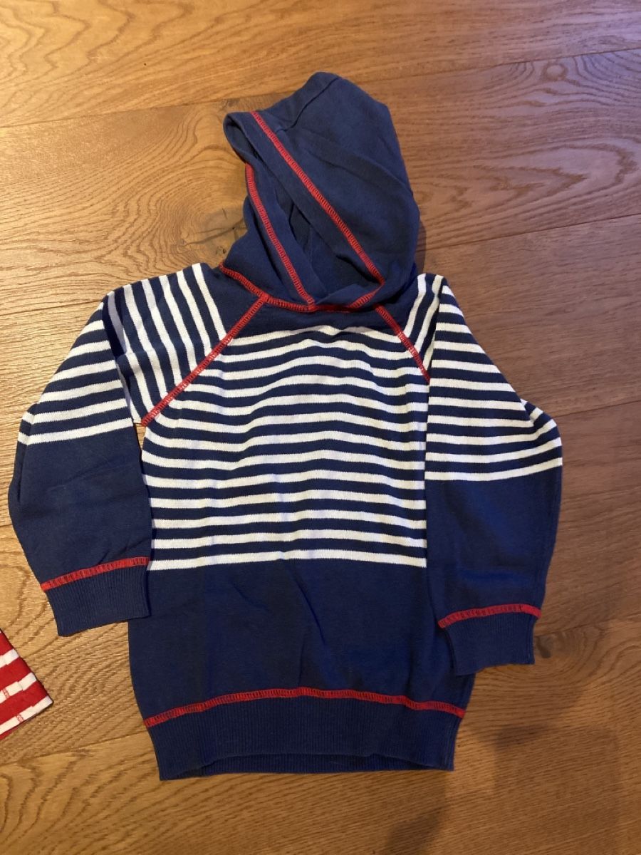 Maglioni & Felpe: Gr.116 Pullover &Langarm Shirt – Usato da Pratteln venduto da Nala78 2