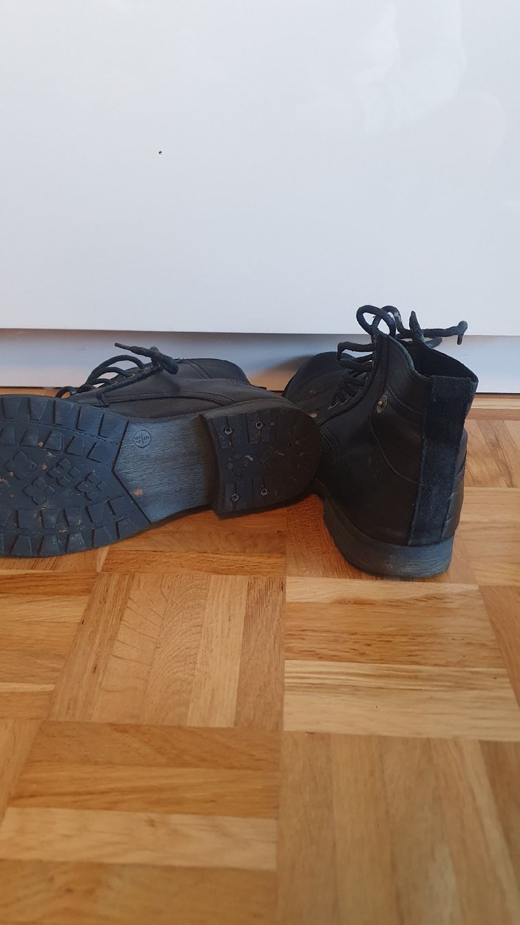 Scarpe da uomo: Stiefel tief – Nuovo (secondo la descrizione) da Sissach venduto da Siraiwan 1