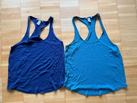 Victoria's Secret - 2 Tops - Dunkelblau  & Smaragdgrün - M