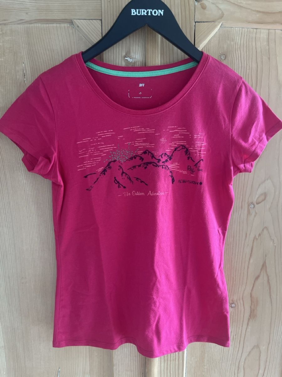 Peak Performance T-shirt: Peak Performance T-Shirt S pink – Usato da Breil/Brigels venduto da die_86bb