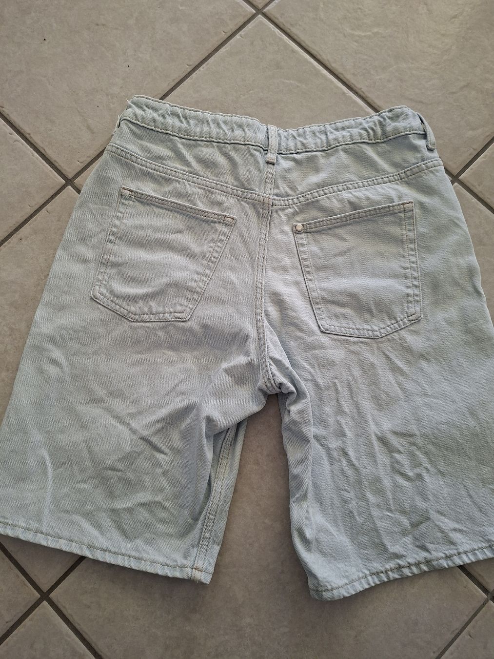 H&M Pantaloni: kurze Jeans, kurze Hose gr 164 – Usato da Thun venduto da Thun67 1