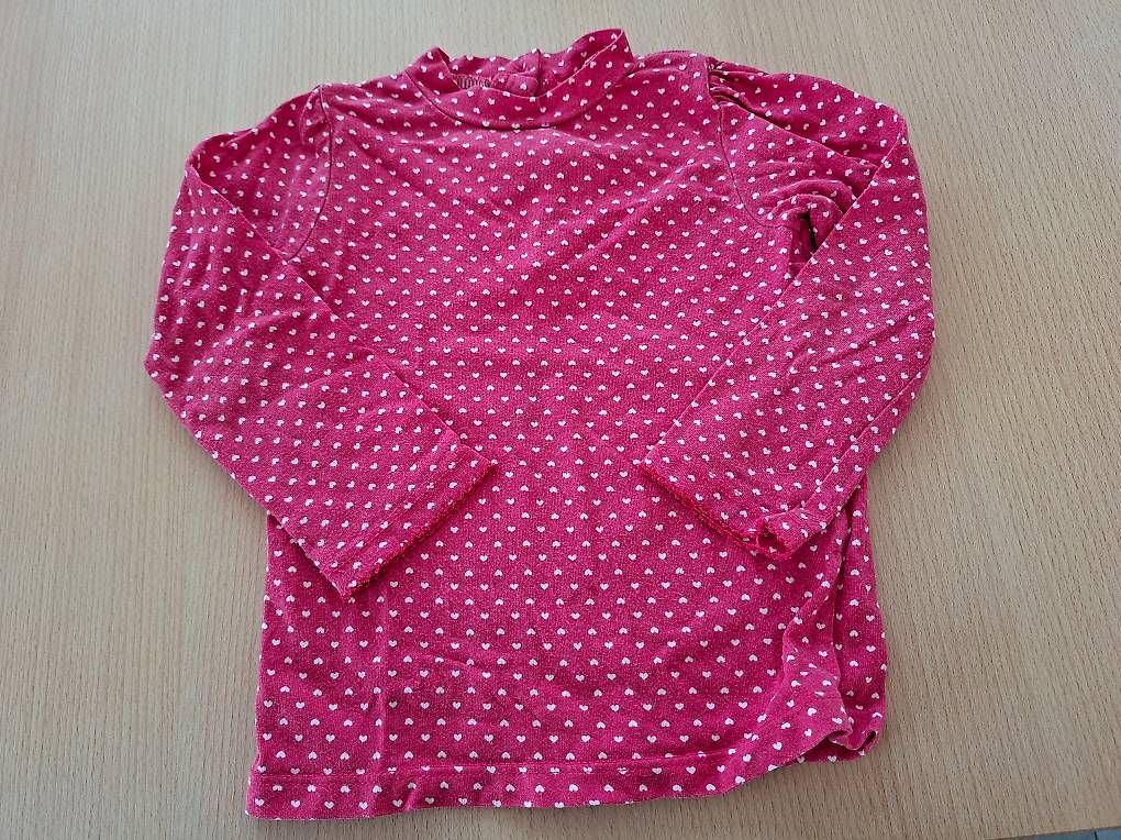 Pulls et sweat-shirts: Pullover Gr. 92 – D'occasion à Andwil TG par Dorro