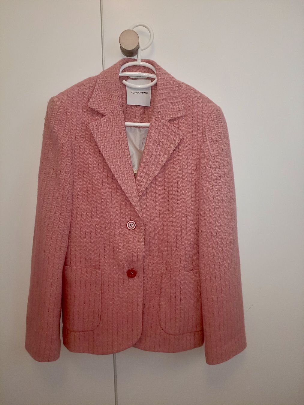 Giacche: Blazer rosa Grösse 38 – Usato da Chur venduto da 2HandSoul