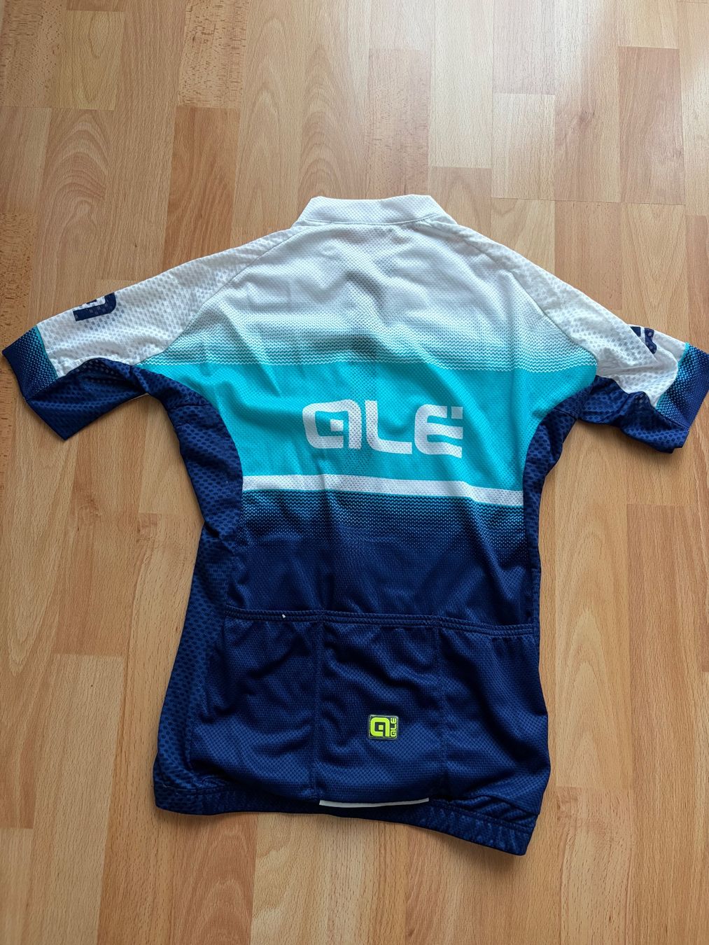 Leibchen & Hosen: ALÉ Biketrikot Damen – Gebraucht aus Widnau von Wini68 1