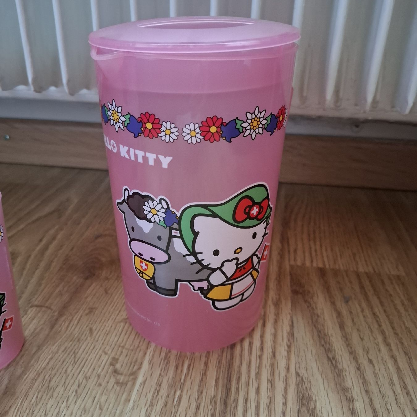 Hello Kitty Geschirrsets: Hello Kitty Trinkset – Gebraucht aus Ettenhausen TG von Gismolio 1