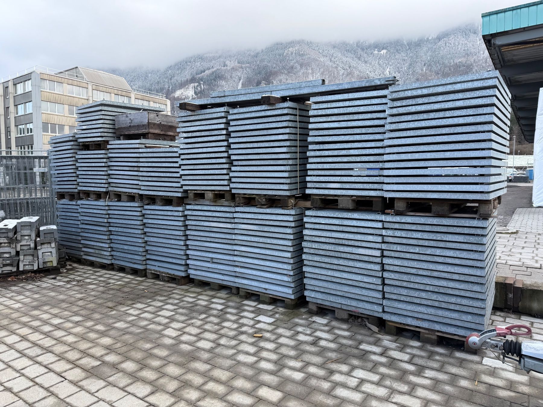 Griglie e Inferriate: Gitterroste ca. 874 x 1236mmm – Usato da Mauren venduto da clo_p7p5