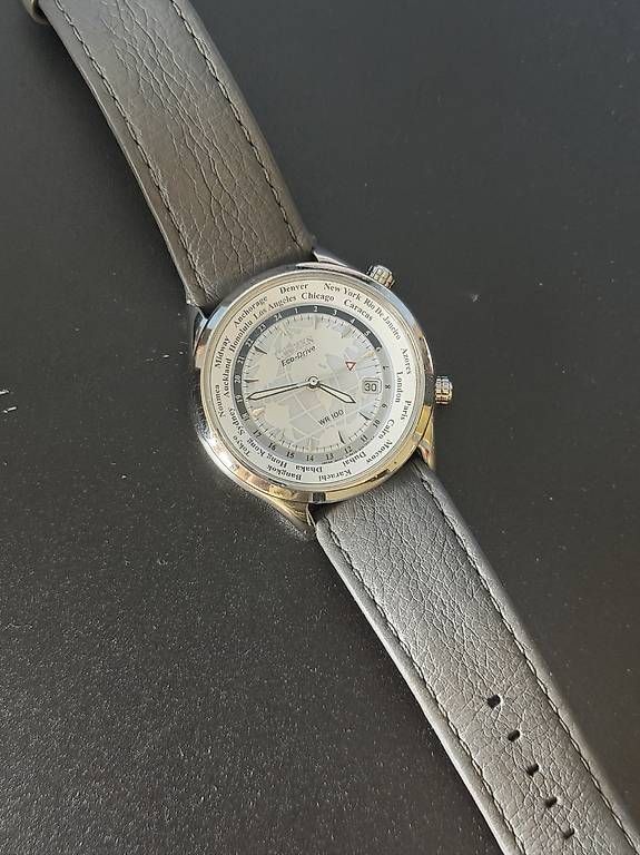 Montres: Citizen Worldtimer Whitehawk – D'occasion à Grimisuat par Kud05 1