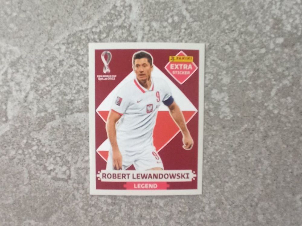 Panini WM 2022 Extra Sticker, Robert Lewandowski (Neu (gemäss ...