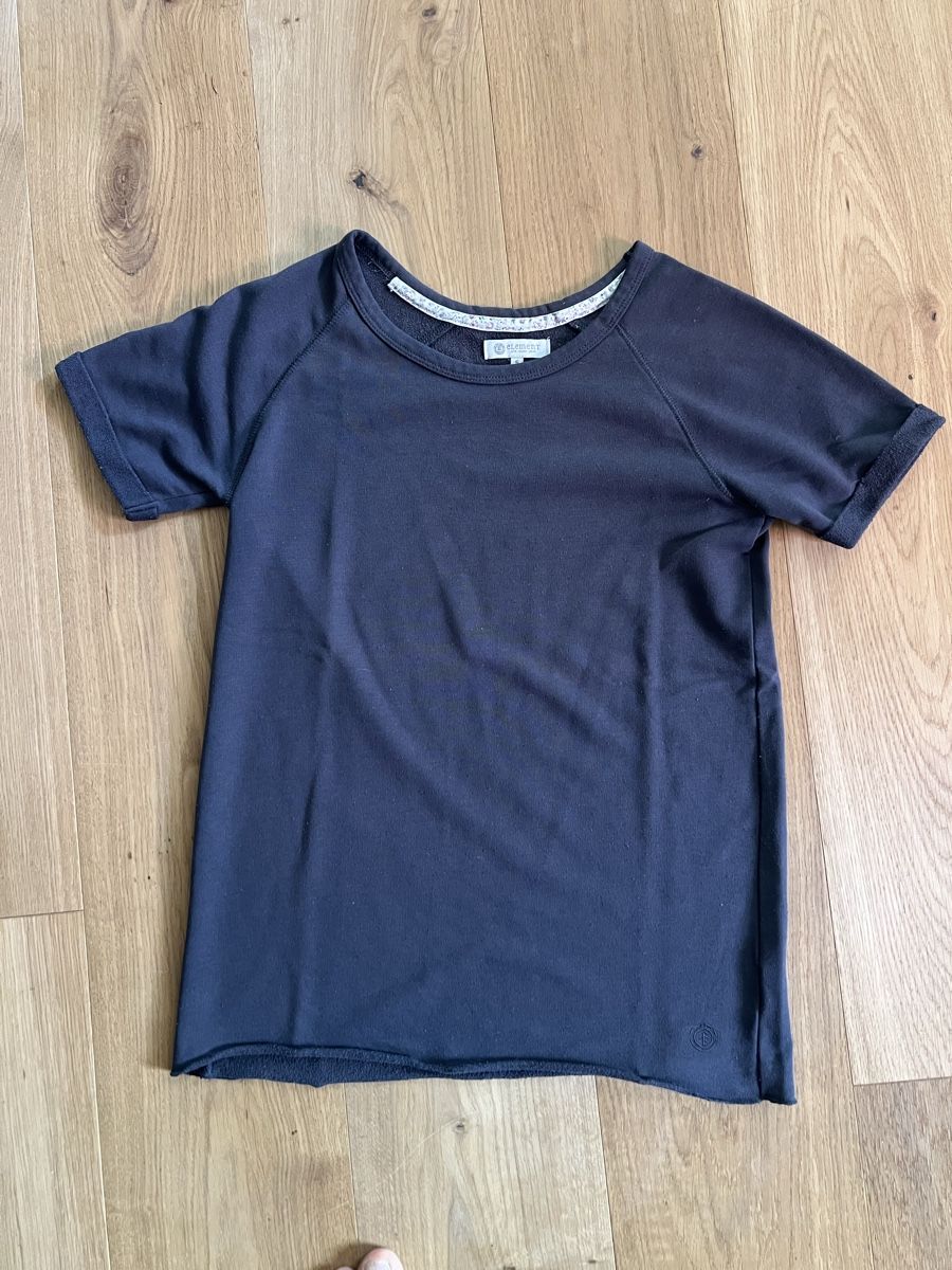 Element T-shirt: element Shirt S – Usato da Avegno venduto da CaVal13