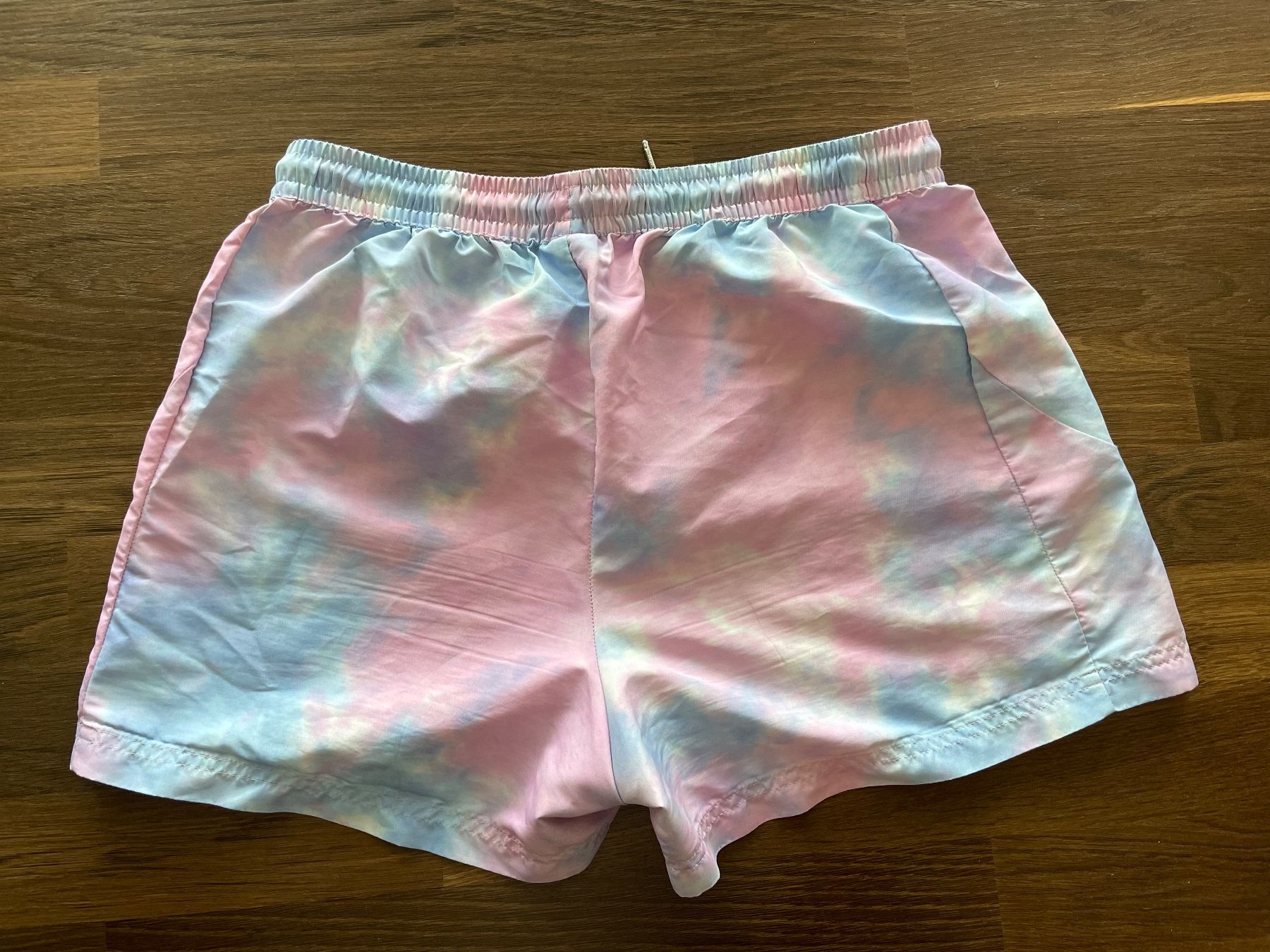 Ellesse Hosen: Short Ellesse – Gebraucht aus Olten von B3ren 1