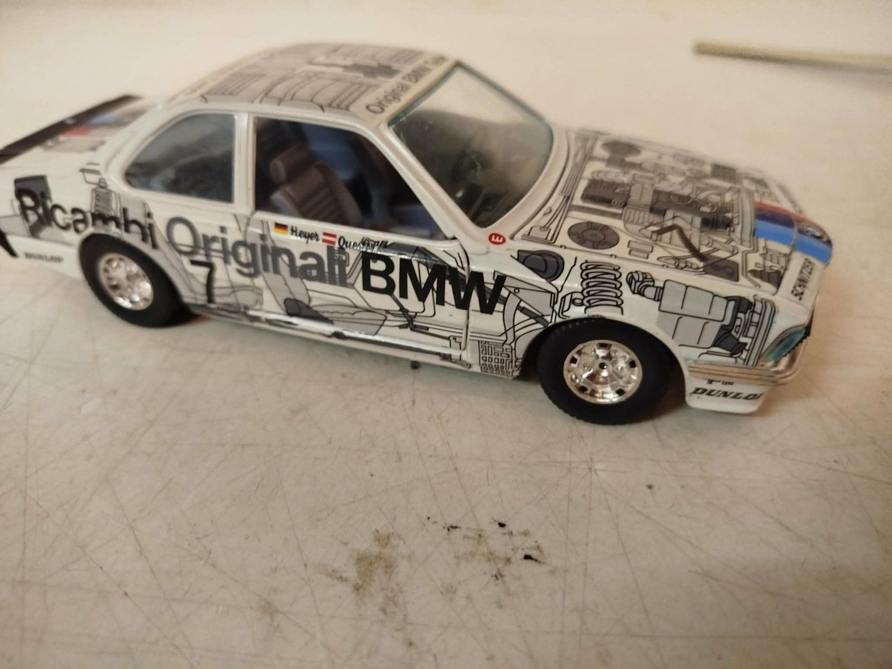 BMW Modellini d'auto: BMW 635 CSi  Burago – Usato da La Chaux-de-Fonds venduto da Emmaus2300CDF 4