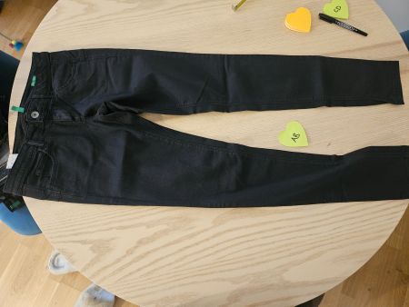 Benetton Skinny Pin-up Jeans schwarz W28 / Gr. 36