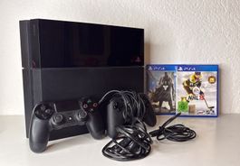 Sony PlayStation 4  Konsole mit Spielen und Controllern