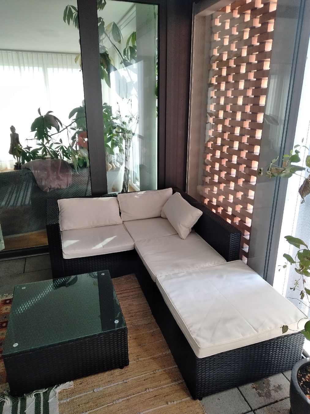 Divani: lounge – Usato da Bern venduto da arletty5