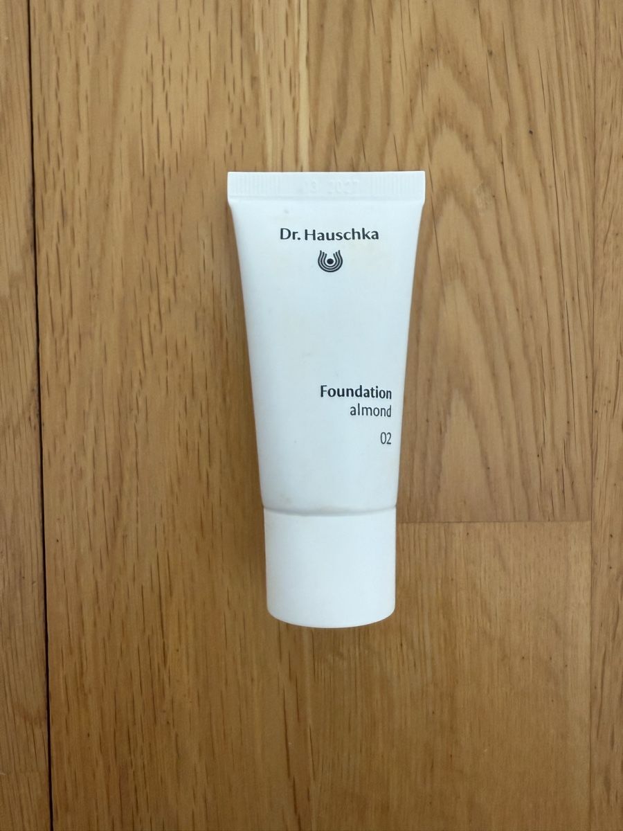 Dr. Hauschka Make-up: Foundation Dr. Hauschka – Neu (gemäss Beschreibung) aus Bern von Paramagurunathan