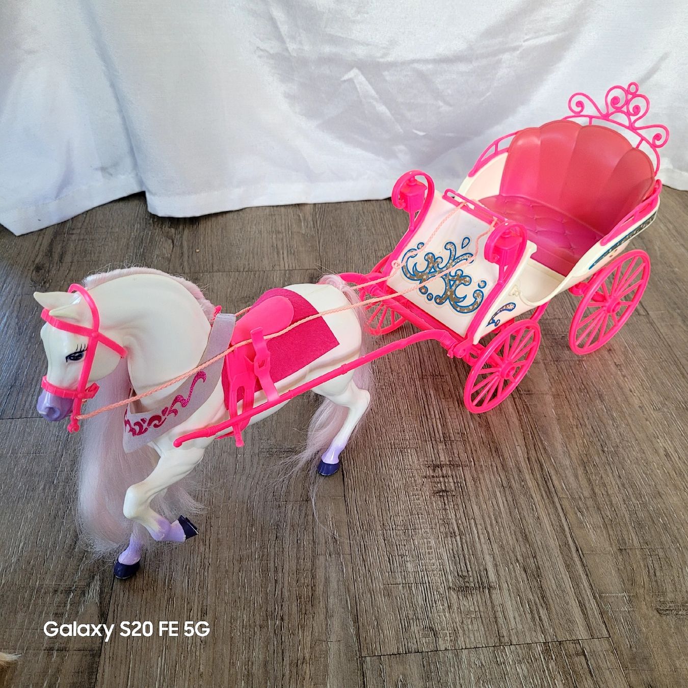 Giocattoli: Barbie Pferd Diva mit Kutsche – Usato da Niederbuchsiten venduto da klengyel 9