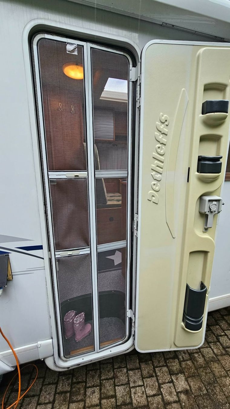 Dethleffs Camping Fahrzeuge: Fiat Dethleffs Advantage Elegance. Automat. Erst 38200 km – Gebraucht aus Ebnat-Kappel von Cat.gas10 3