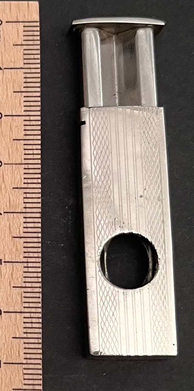 Tous les outils: Zigarrenabschneider (V-Cutter/Kerbschneider)i.Taschenformat – D'occasion à Ostermundigen par DaxKarten-75 1