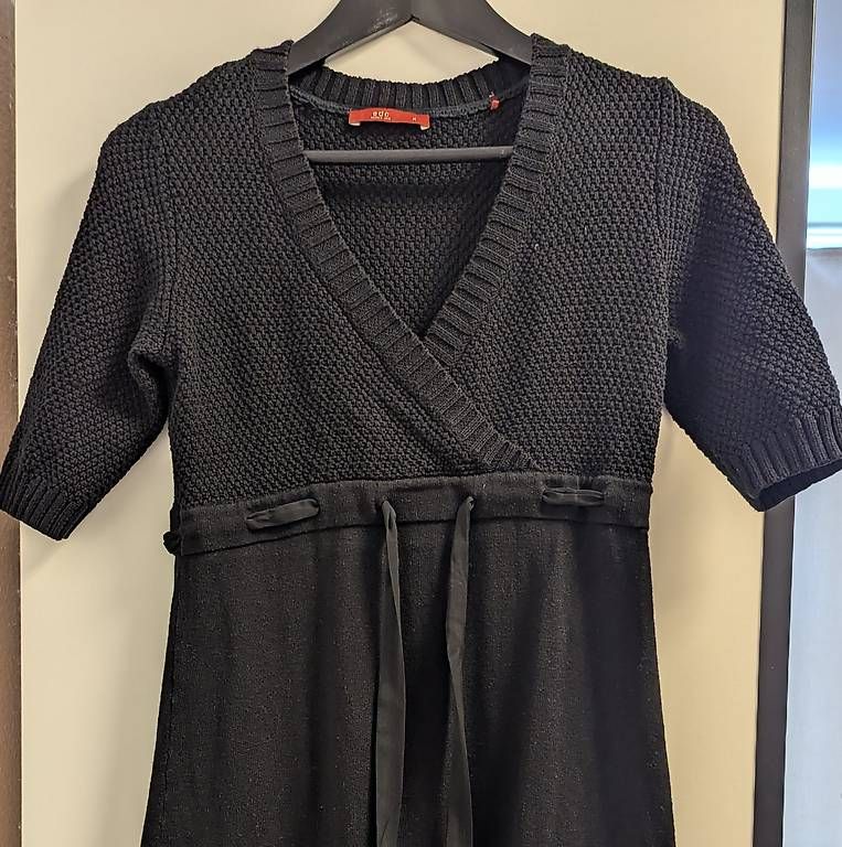 Esprit Vestiti: Strickkleid Gr. M – Usato da Bern venduto da dwarf_cap 1