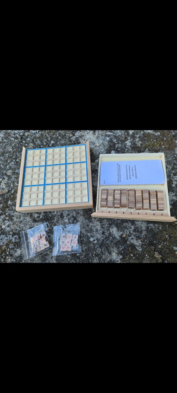 Giochi: Holzspiel Sudoku mit Anleitung – Nuovo (secondo la descrizione) da Niederlenz venduto da DaveDasWahnsinn
