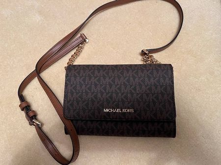Michael Kors JET SET TRAVEL MD MF PHONE XBODY