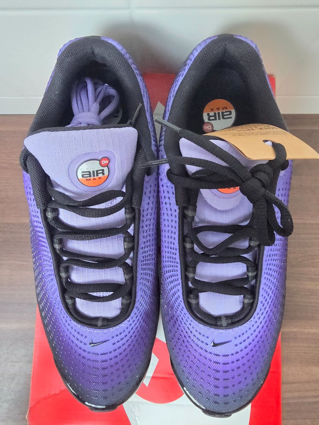 Nike Scarpe da uomo: Nike Air Max DN SE – Nuovo e nell'imballaggio originale da Fleurier venduto da dav_xx8y 2