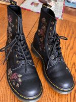 Chaussures Dr Martens motif fleurs Taille 38