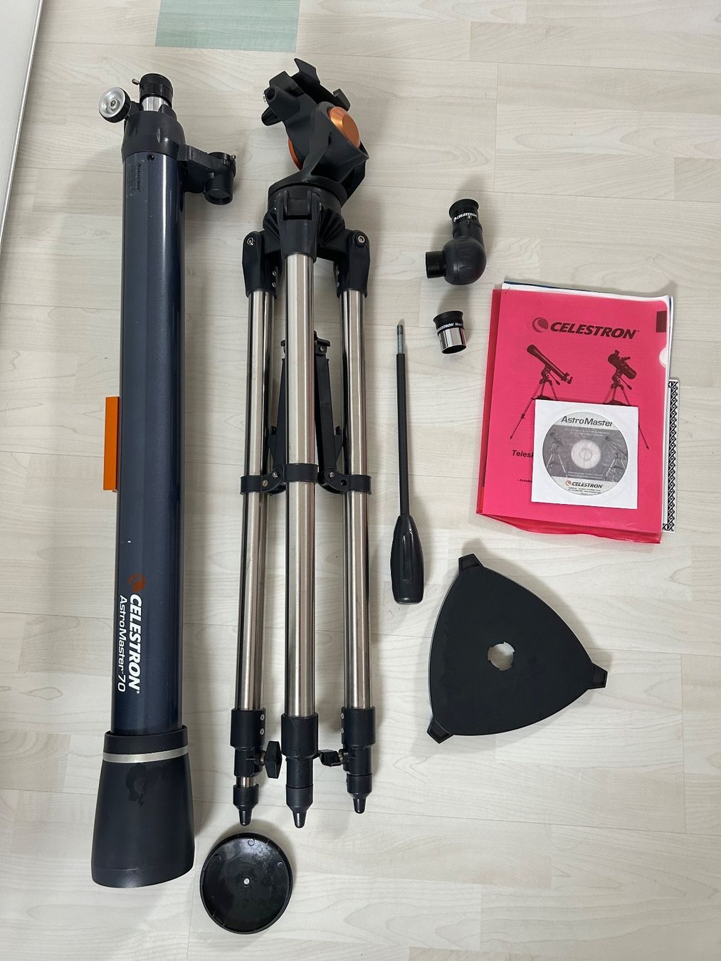 Celestron Teleskope: Teleskop Celestron – Gebraucht aus Leuzigen von Zoey2014 1