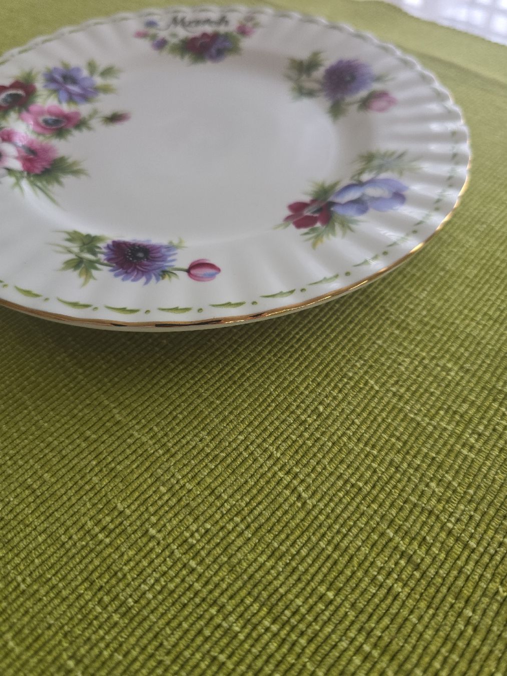 Royal Albert Piatti: Royal Albert März Teller – Usato da Thal venduto da Vintagekeller 1