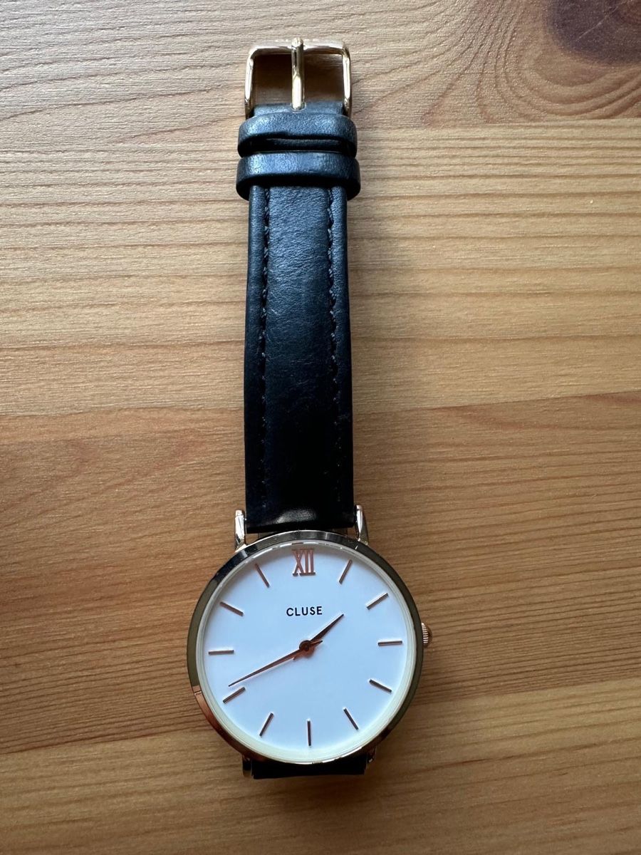 Cluse Damenuhr mit Lederarmband, Batterie ersetzen! (Defekt) in