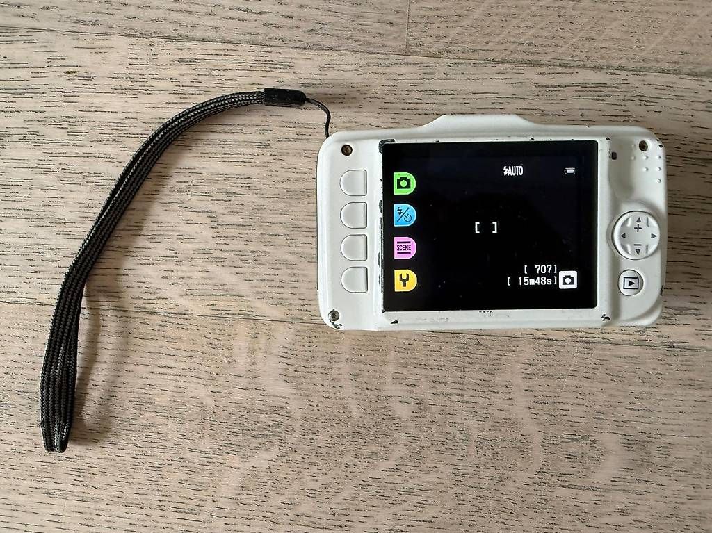 Fotocamera: Nikon COOLPIX S31 – Usato da Nürensdorf venduto da KidsStuffSeller 1