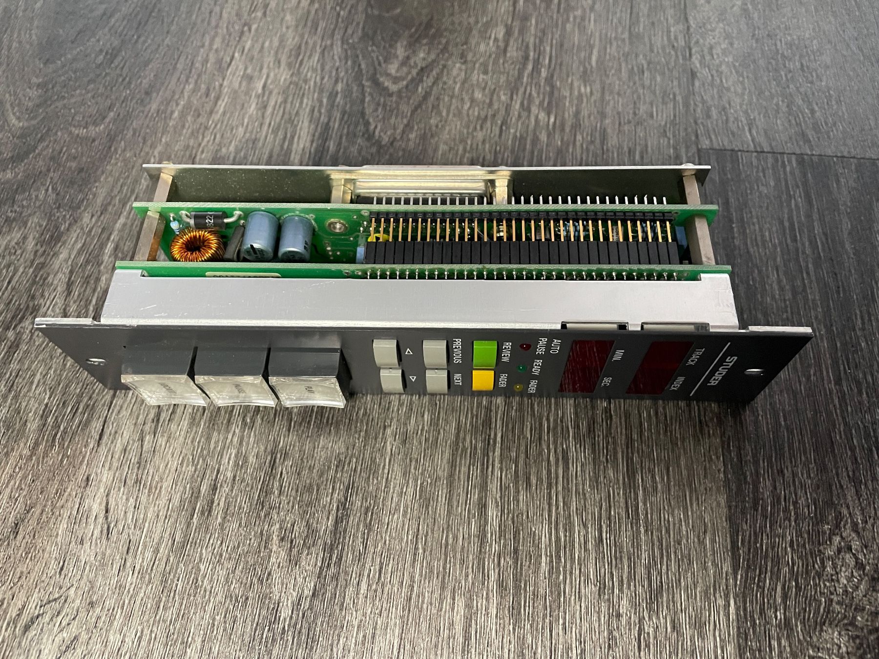 Revox Componenti elettronici: Studer Revox CD Controller 1.630.910.81/ NOS – Nuovo (secondo la descrizione) da La Plaine venduto da sil4555 1
