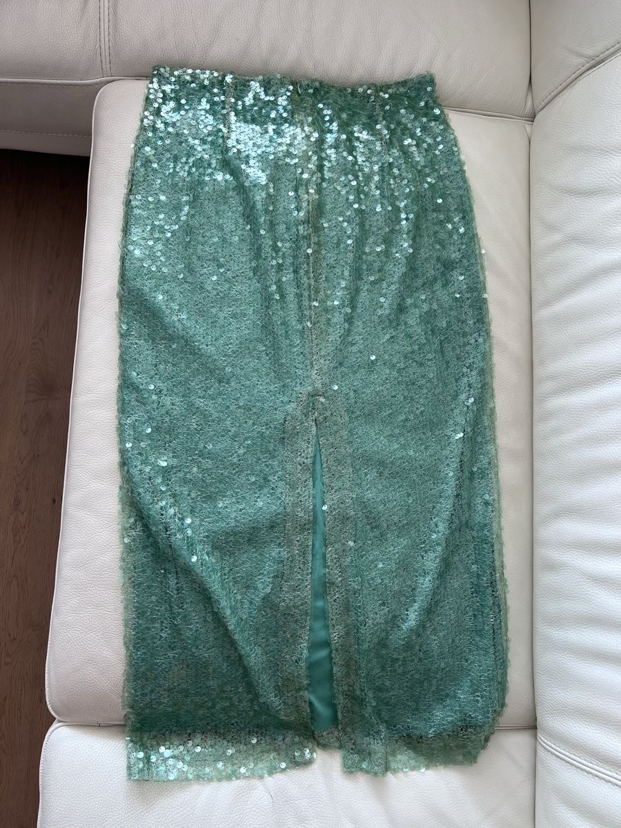Zara Gonne: Zara sequenced mint skirt, Size S, Never worn – Nuovo (secondo la descrizione) da Pully venduto da opa_k78q 1
