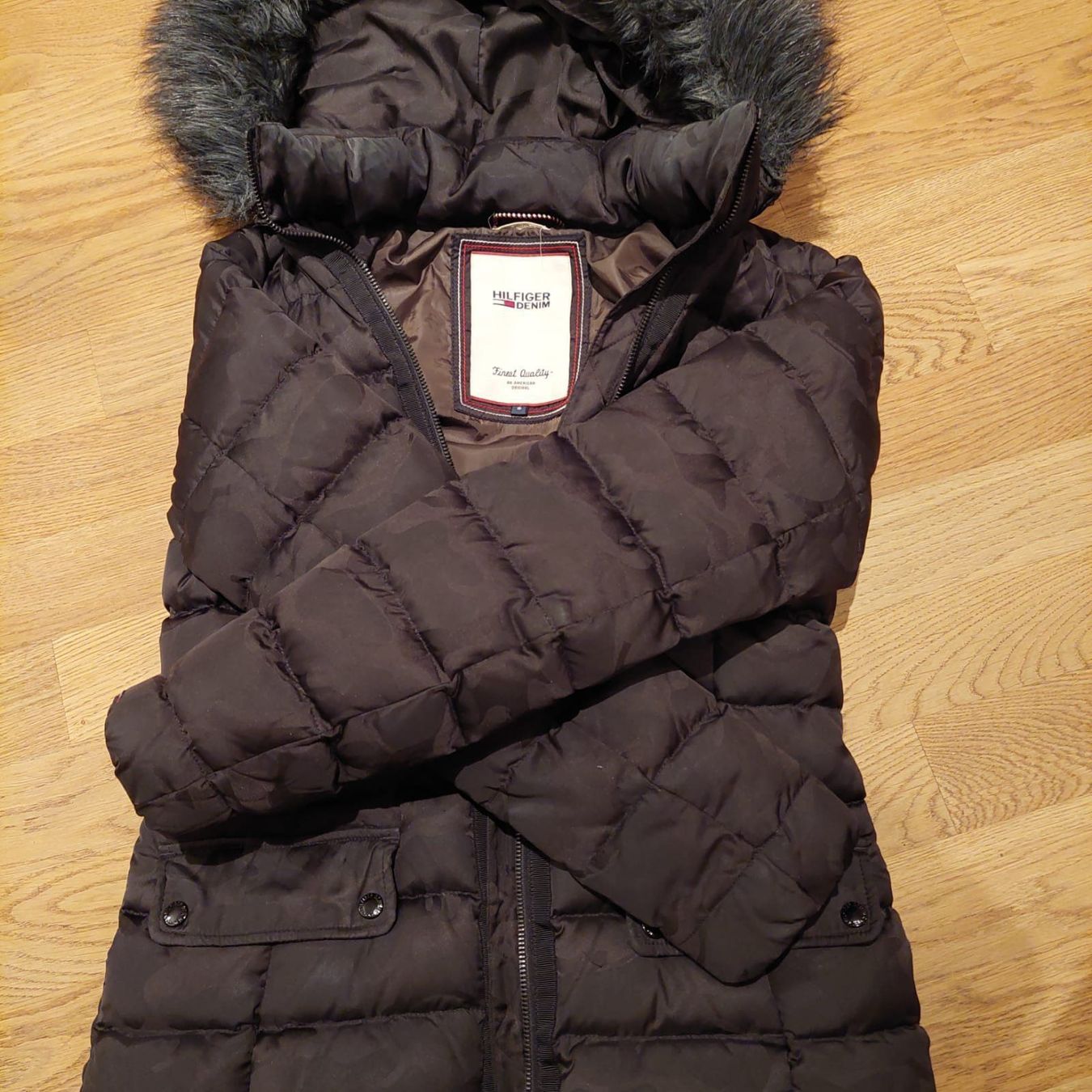 Tommy Hilfiger Giacche: Winterjacke Tommy Hilfiger S – Usato da Nendeln venduto da Zopfie_ 2