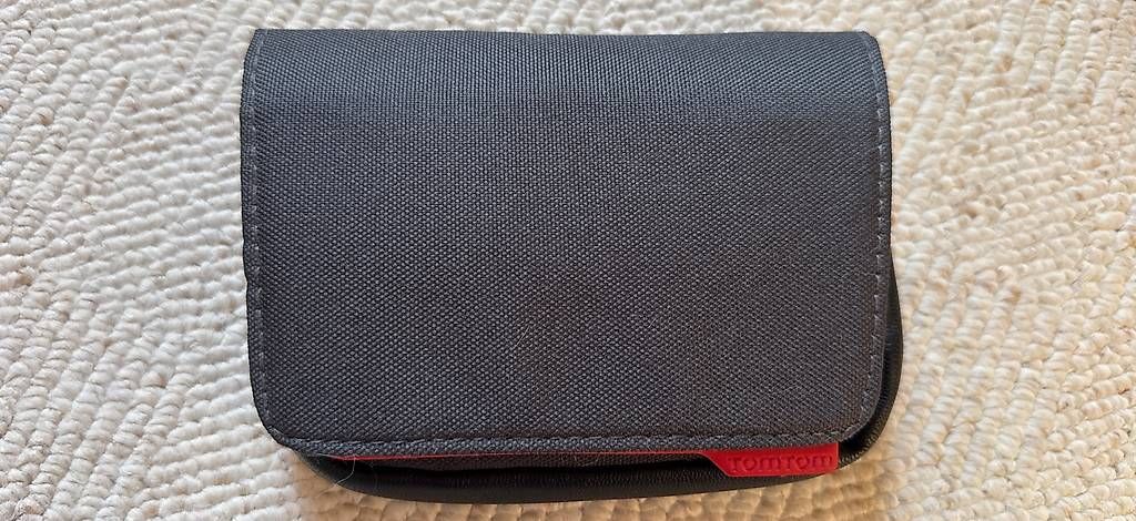 Navigatori: TomTom GO 5000 avec pochette – Usato da Forel (Lavaux) venduto da Monalocatelli 4