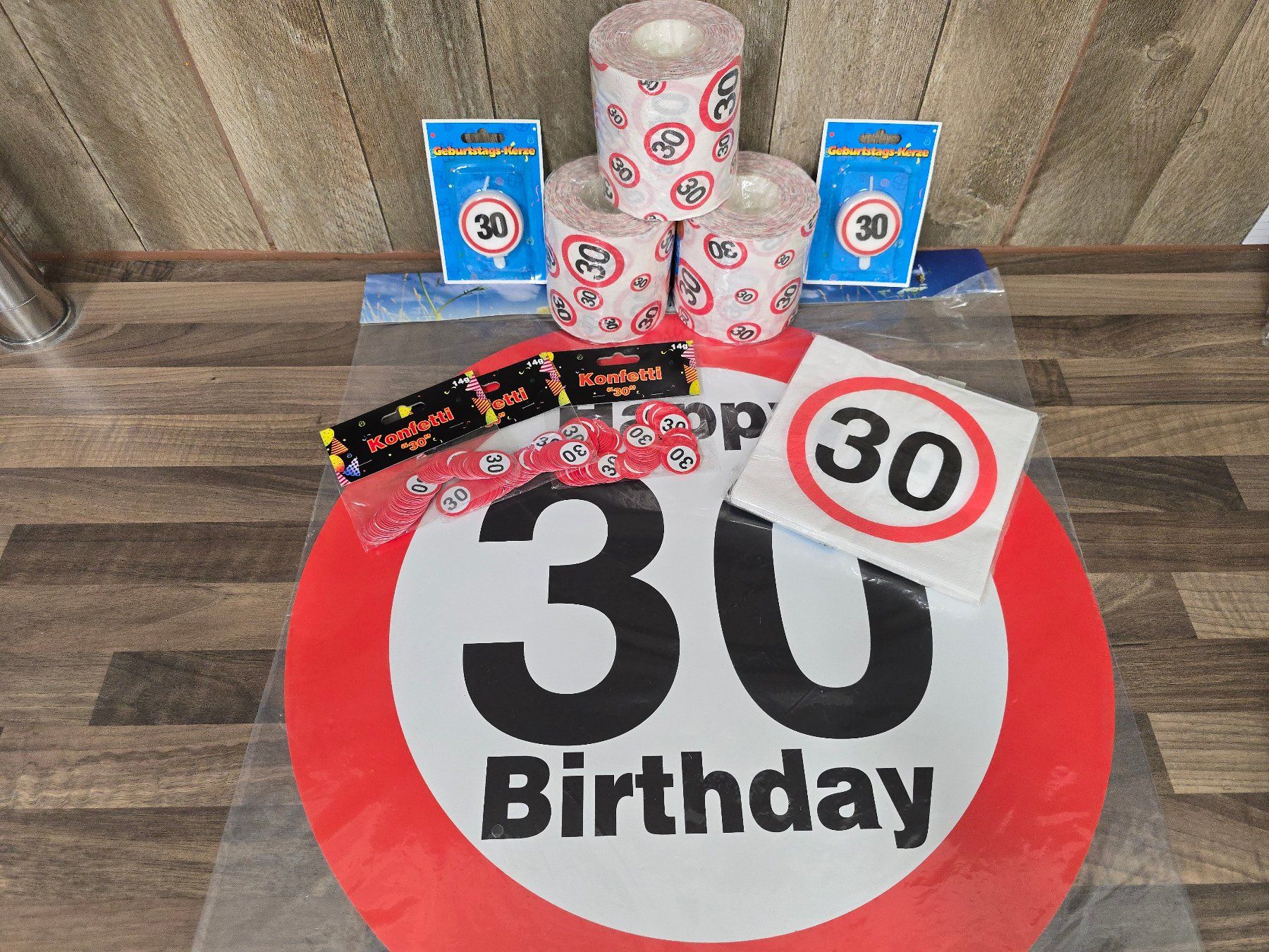 Tutte le decorazioni: Geburtstagsset zum 30. Geburtstag – Nuovo e nell'imballaggio originale da Knutwil venduto da Geschenksatelier