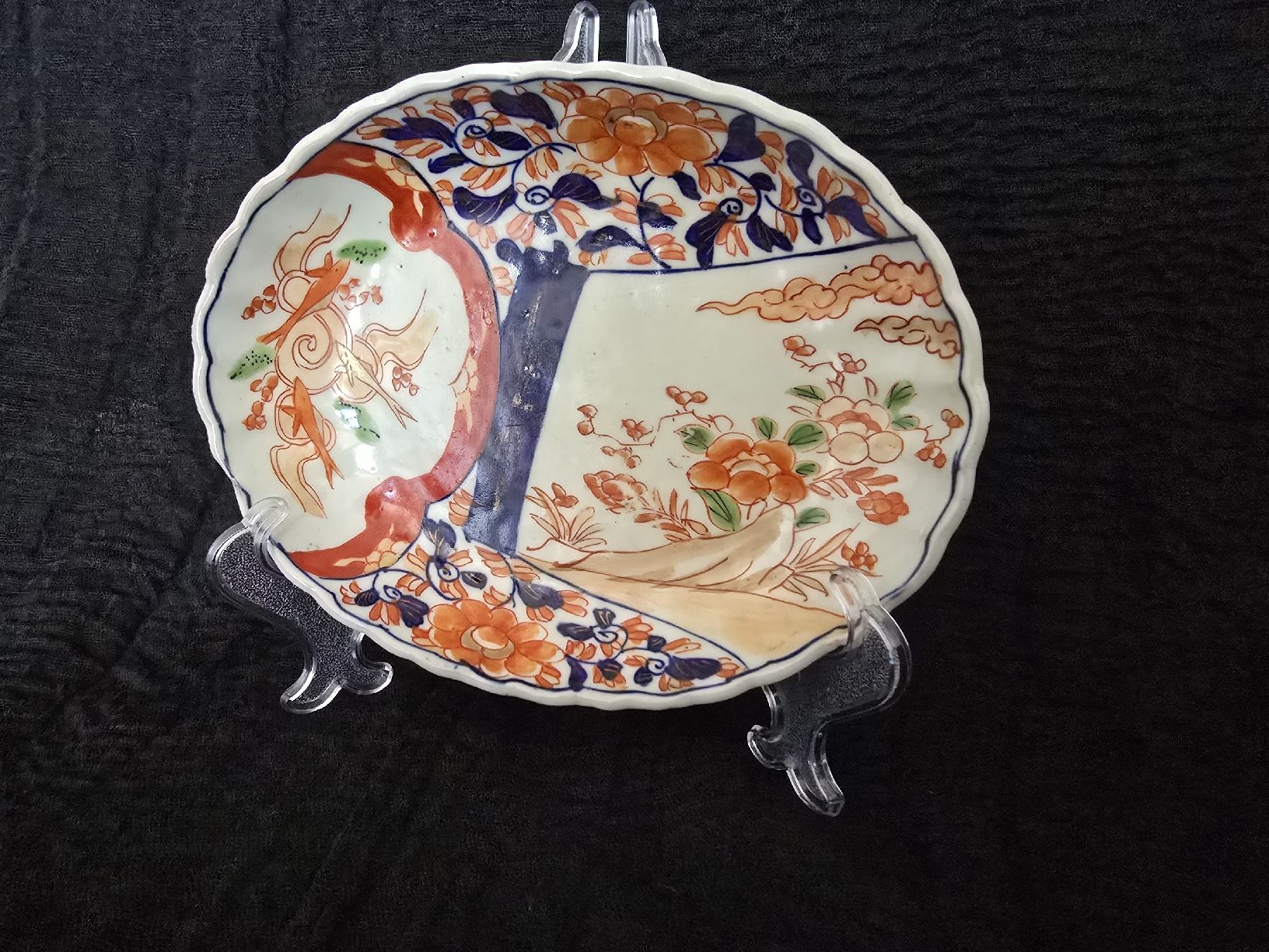 Piatti di portata: Petit plat Imari XIXe japonais forme libre  – Usato da Satigny venduto da Baazarbaron 1