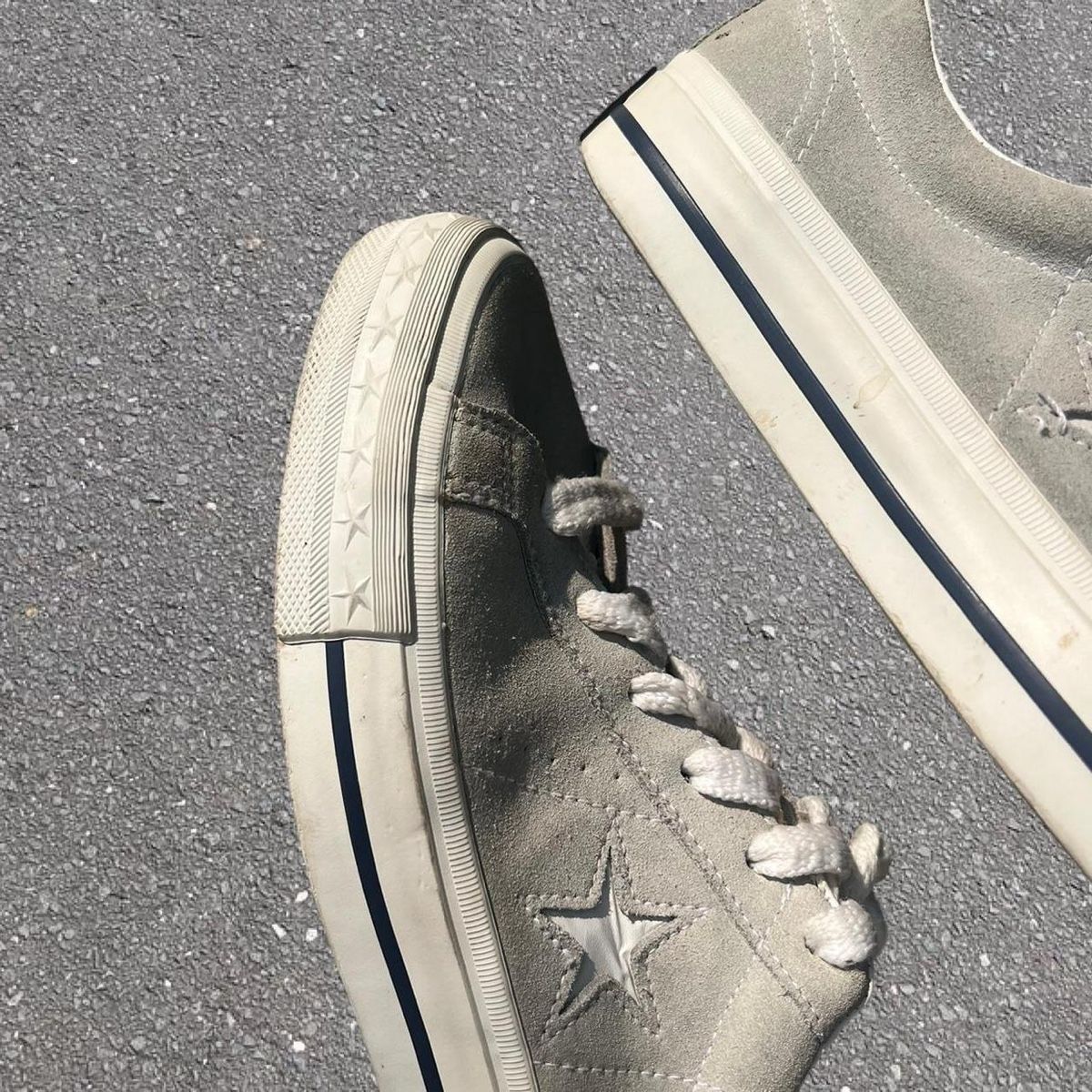 Converse Scarpe da uomo: Converse One Star Sneakers Grau/Pastel – Usato da Riehen venduto da art_c76v 1