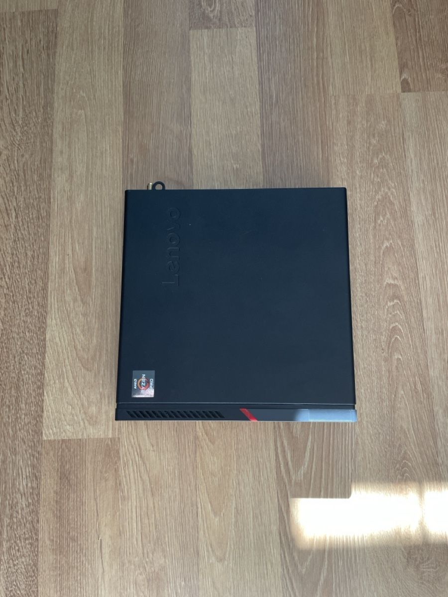 Lenovo PCs: Lenovo ThinkCentre M715q – Gebraucht aus Malans GR von affonpign
