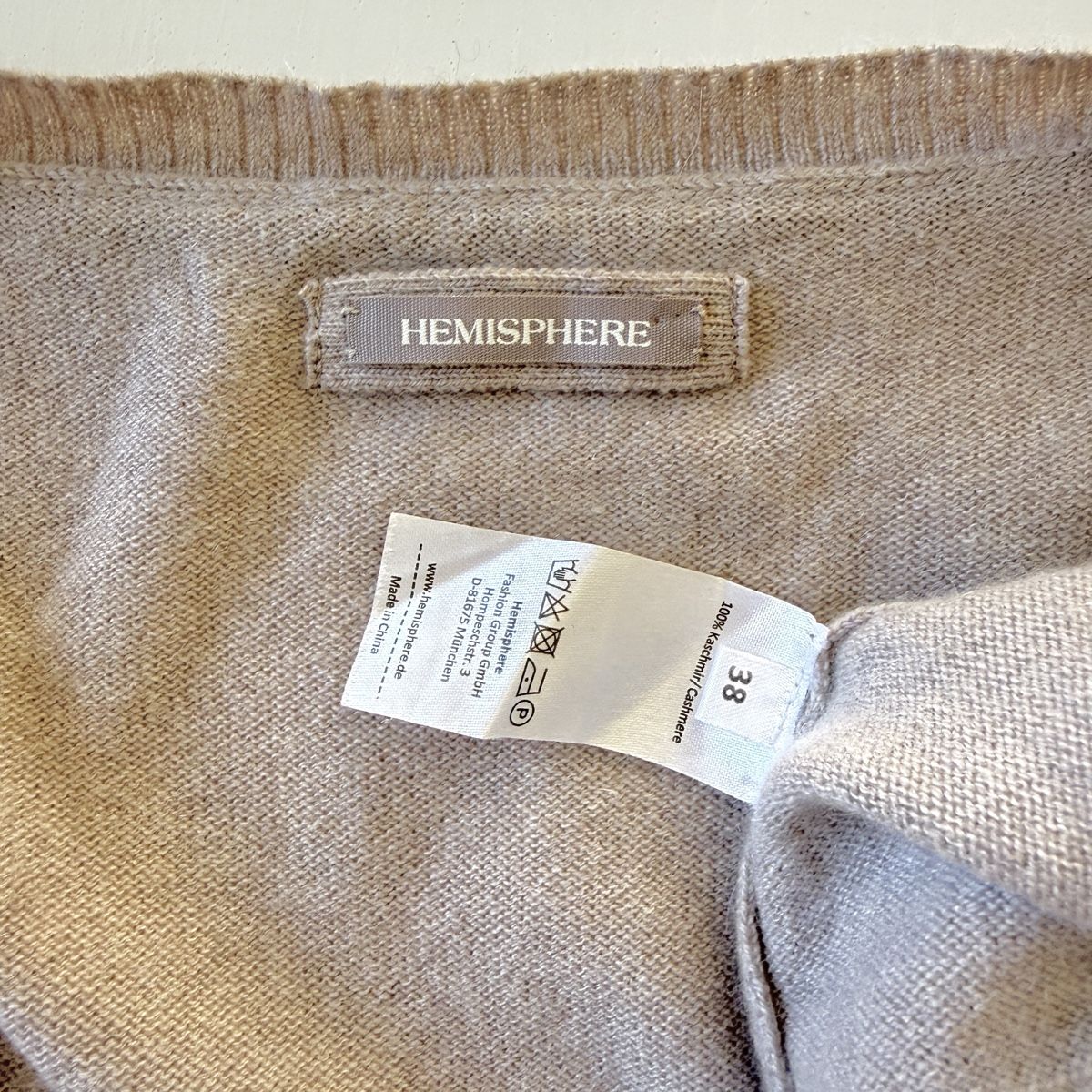 Hemisphere Maglioni & Felpe: HEMISPHERE Long Cashmere Cardigan – Nuovo (secondo la descrizione) da Freienbach venduto da Avviivva_Shop 5