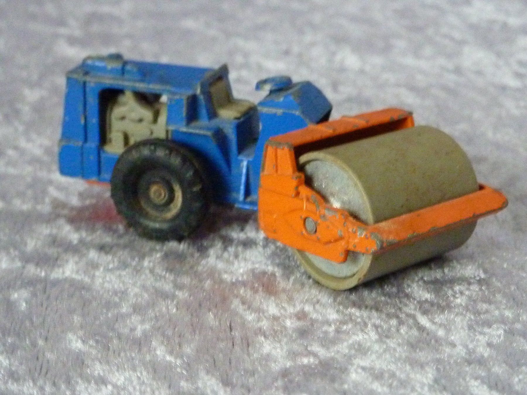 Corgi Toys Modellini d'auto: Strassenwalze Roy Gorascal 600 – Usato da Dürrenäsch venduto da Cobra1ch