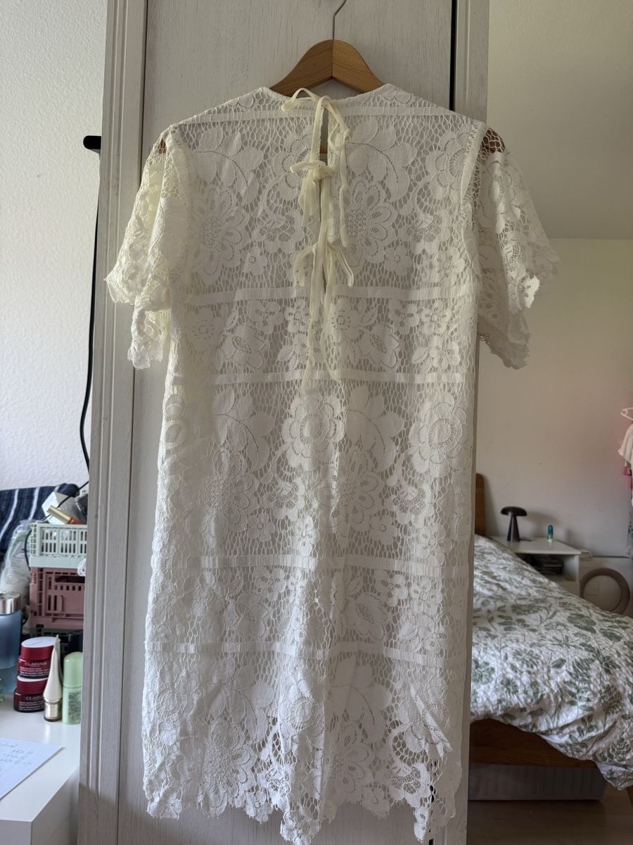Vestiti: Nosbyn lace dress – Nuovo (secondo la descrizione) da Kilchberg ZH venduto da ngt_hnw9 1