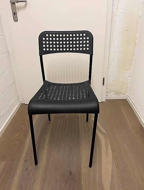 Stühle: Stuhl schwarz 2 Stück – Gebraucht aus Zürich von fufie 1