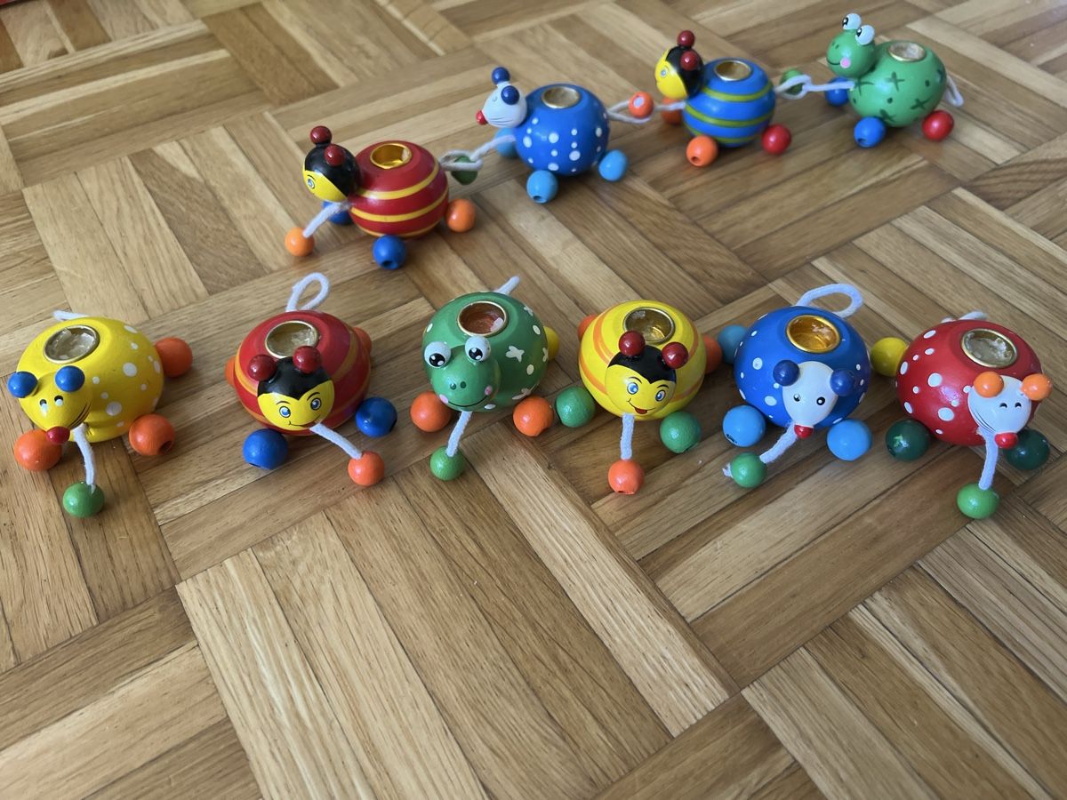Toutes les décorations: Kinder-Geburtstags-Polonäse – D'occasion à Zuchwil par Commander0 4