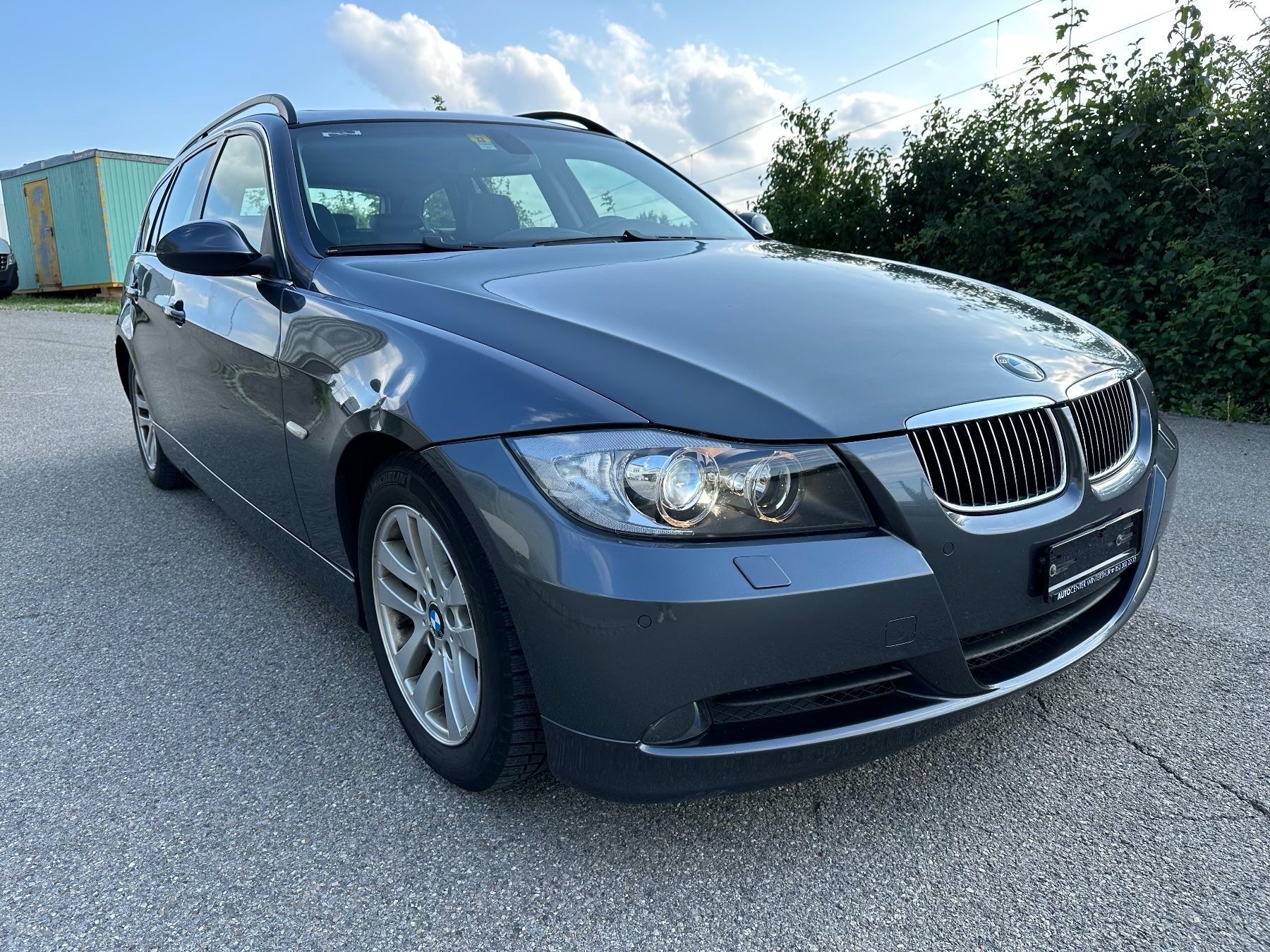 BMW Automobili: BMW 325i Touring E91 – Usato da Bischofszell venduto da Napoleon8 1