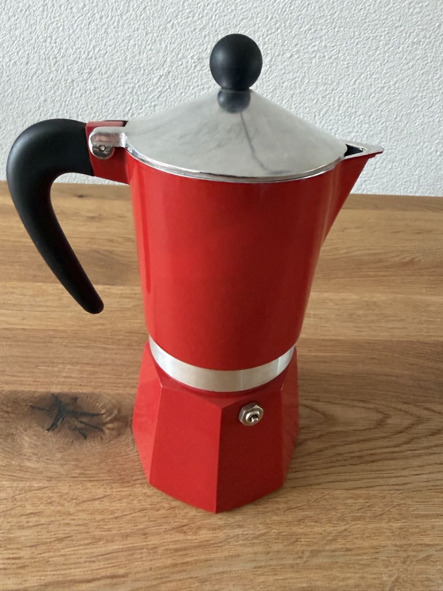 Bialetti Macchine per caffè & Macchine per espresso: Bialetti Rainbow 6 Tassen – Usato da Buchrain venduto da Jasikistler 1