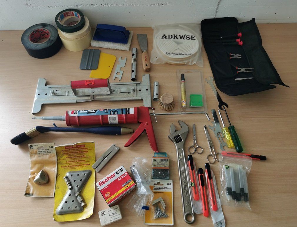 Tous les outils: Werkzeug - Konvolut - Sammlung – D'occasion à Wilen b. Wollerau par morethanmusic