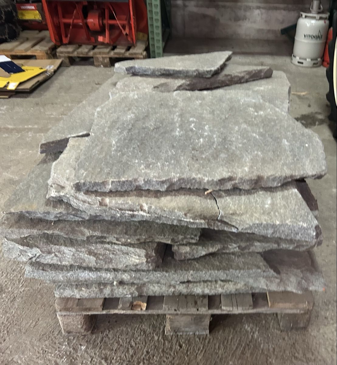 Rivestimenti per pavimenti: Formwilde Granitplatten / Natursteinplatten / Gartenplatten – Usato da Goldingen venduto da sutej2 1